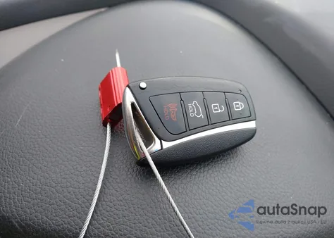 2017 Hyundai Santa Fe Sport 2.4L из США, поврежденный, VIN 5NMZU3LB6HH001191